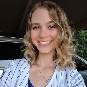 Meet your Posher, Amy